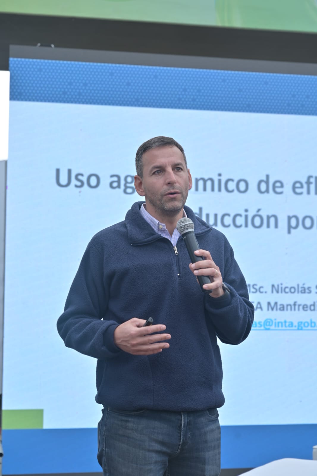La importancia del uso agronómico de los efluentes pecuarios fue eje de la charla que ofreció el Inta en el Anfiteatro de la Tecnoplaza